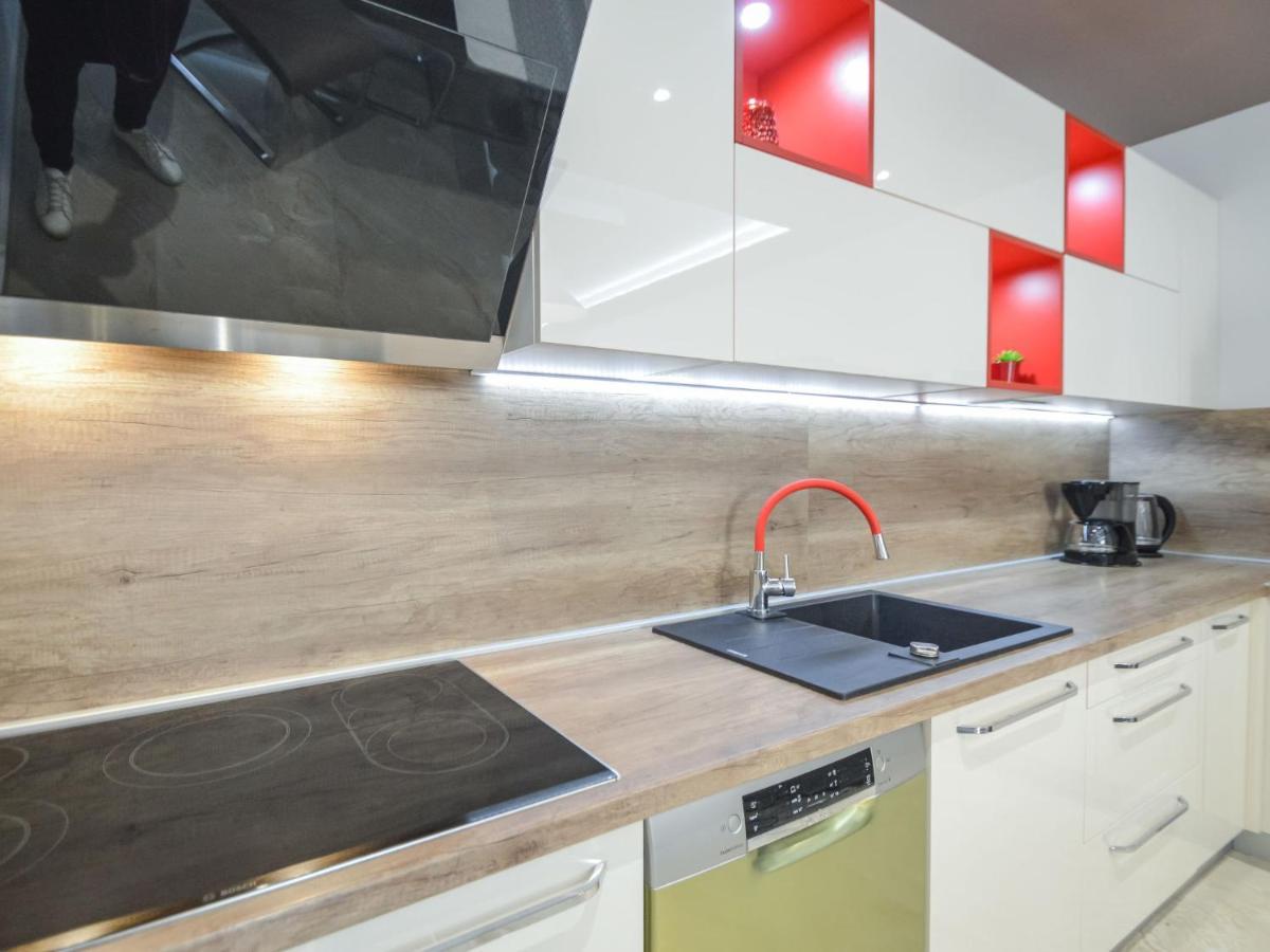 Apartment Mornar-5 By Interhome Трогир Экстерьер фото